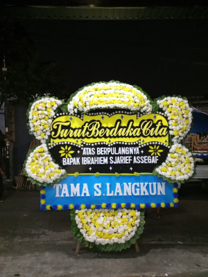 Papan Bunga Duka di Jelbuk